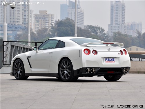 汽车之家 日产(进口) 日产GT-R 2012款 3.8T Premium Edition