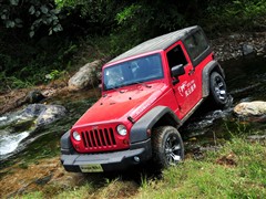 Jeep (M) R 2011 T