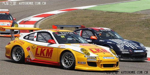 r(sh) r(sh) r(sh)911 2011 GT3 Cup