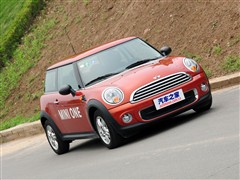 MINI MINI MINI 2011 1.6L ONE