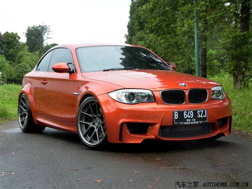 ܇(ch)֮ RM R1ϵM 2011 1M Coupe