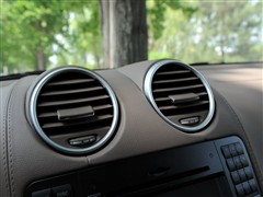 奔驰 奔驰(进口) 奔驰GL级 2011款 GL 450 4MATIC尊贵型