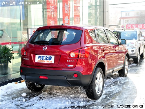 ܇֮ |L(fng)ծa(chn) п 2011 2.0XV  CVT 2WD