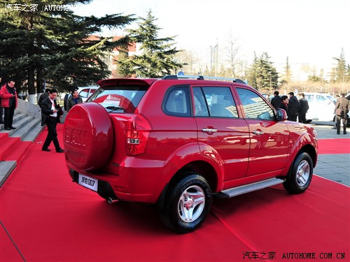 北汽 北京汽车 域胜007 2011款 2.4 两驱运动版豪华型
