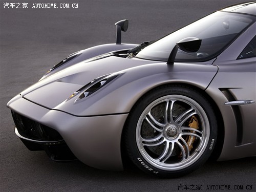   Huayra 2011 