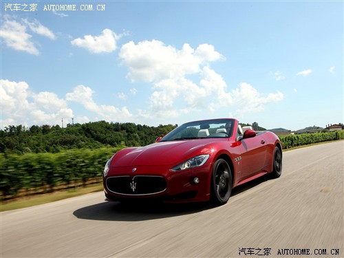 ɯ ɯ GranCabrio 2012 sport 