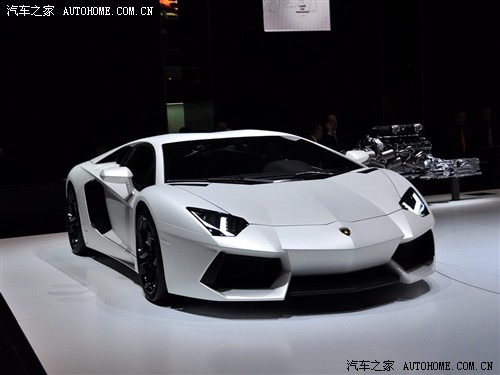 ܇֮ m Aventador 2011 LP700-4