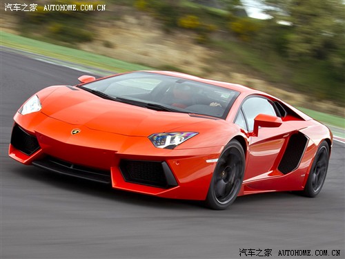 ֮  Aventador 2011 LP700-4