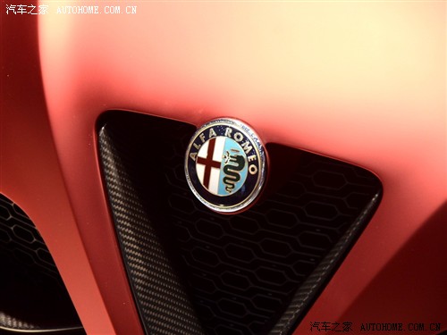 _ךW _ךW ALFA 4C 2011 