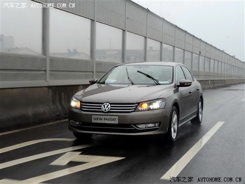  Ϻ  2011 2.0TSI DSG