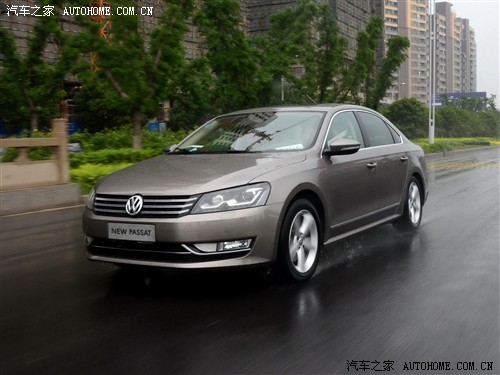  Ϻ  2011 2.0TSI DSG