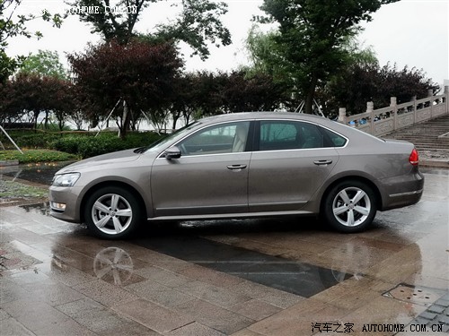 ֮ Ϻ  2011 2.0TSI DSG
