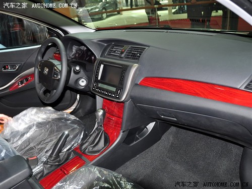 众泰 众泰汽车 众泰Z300 2011款 基本型