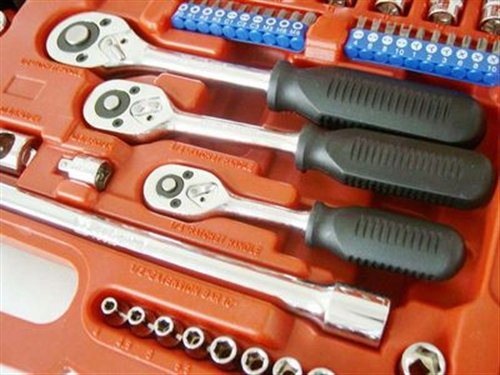 �����ܳ�; ��Ҫ�泵Я����ά�޹����̵�