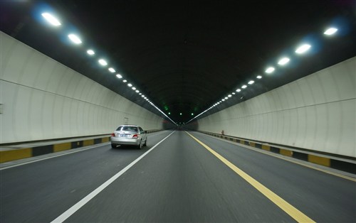 运河之江隧道图片