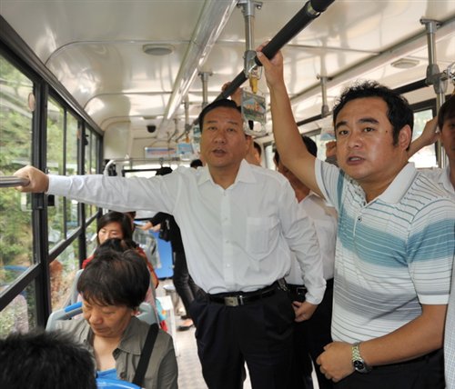 长治交通运输局局长张治云督查治超工作