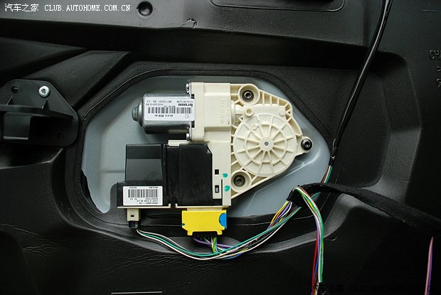 【图】终入狮门之音响改装篇_标致307论坛_汽车之家论坛