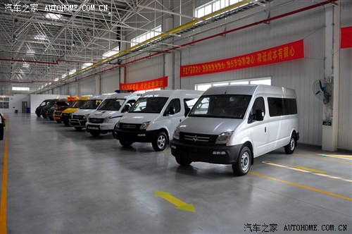 MAXUSͨ Ϻ ͨV80 2012 2.5T VIPư
