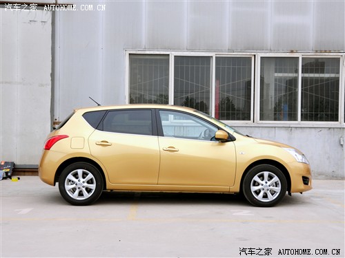 ղ ղ  2011 1.6 CVT