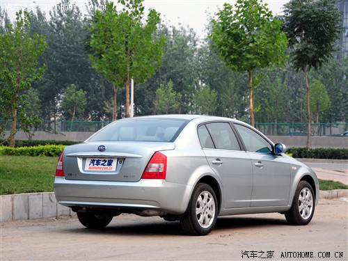 ֮ һ B70 2011 2.0MT Ӣ