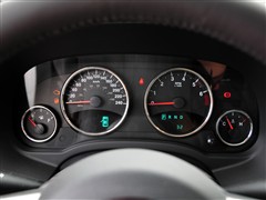 ֮ Jeep ָ 2011 2.4 