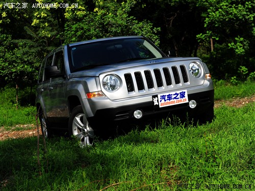 Jeep Jeep ɿ 2011 2.4 ˶