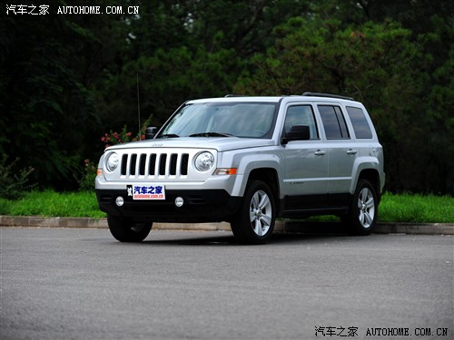 Jeep Jeep ɿ 2011 2.4 ˶