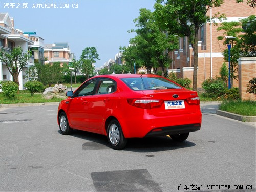 ֮ ô K2 2011 1.4 GLS AT