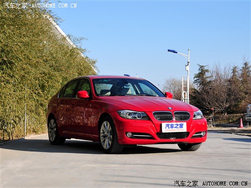   3ϵ 2012 320i