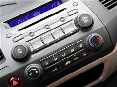 ˼ 籾 ˼ 2012 1.8L AT