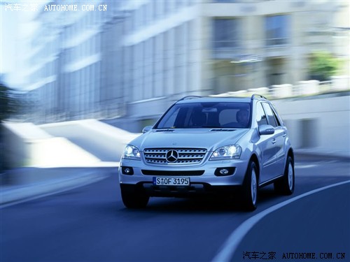 ֮ ڱ M ML 350 4MATIC 
