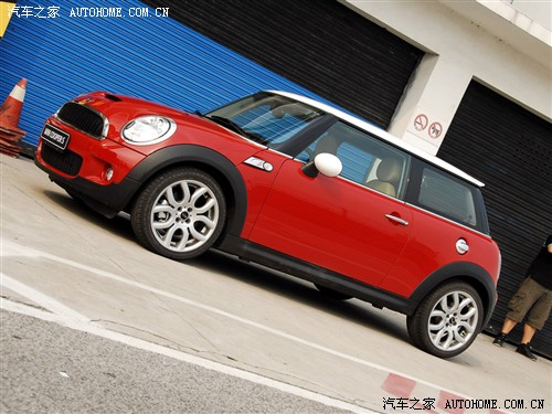 ֮  MINI 08 COOPER S