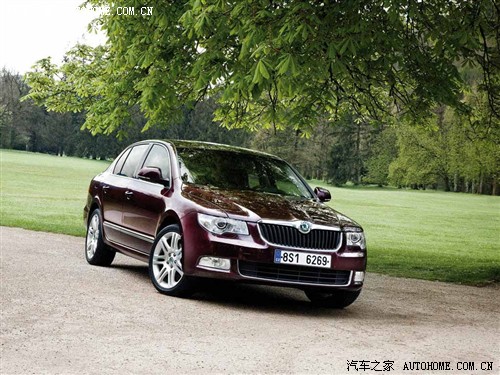 ֮ Ϻ˹´  09 1.8TSI ATŰ