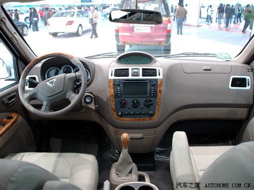 ֮  ɿ 2010 Ƹ쳵׼ 7M240