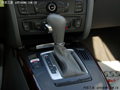 ֮ һµ µA4L 2.0 TFSI 