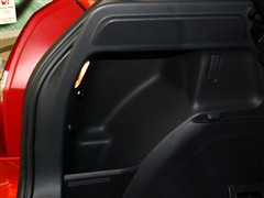 ֮ Ϻ˹´  1.6L Զ