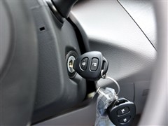 ֮ һ RAV4 2.0AT 