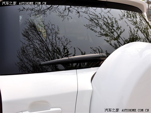 ֮ һ RAV4 2.0AT 