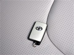 ֮ һ RAV4 2.4AT 