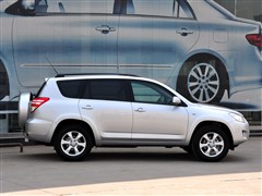 ֮ һ RAV4 2.4AT 