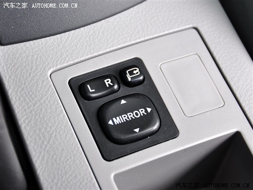 ֮ һ RAV4 2.4AT 