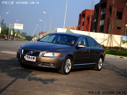 ֮ ֶ ֶS80L T6 AWD 