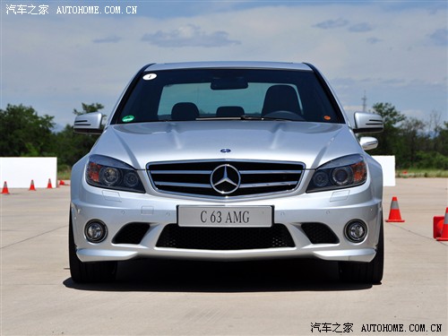 ֮ ڱ ڱC 08 C63 AMG