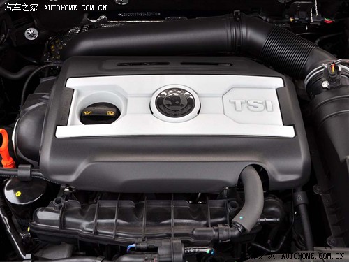֮ Ϻ˹´  09 2.0TSI AT콢