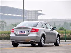 ֮ ľ()  2010 2.4L׼