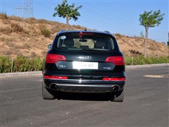 ֮ ڰµ µQ7 2010 3.0 TDI quattro 