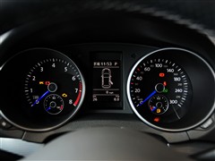 ֮ () ߶() 2011 Golf R