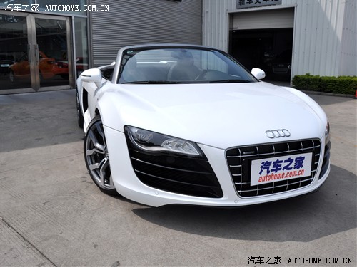 ֮ µ() µR8 2011 Spyder 5.2 FSI quattro