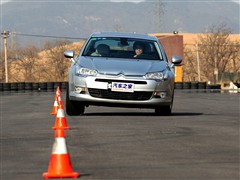 ֮ ѩ ѩC5 2010 2.3L 