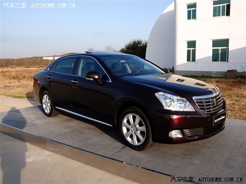 ֮ һ ʹ 2010 V6 2.5 Royal Ƥ
